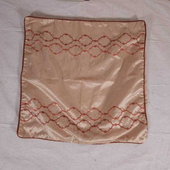 Martha Stewart Collection Euro Sham 24x24 Embroidered Trellis Like Pattern - Picture 11 of 12